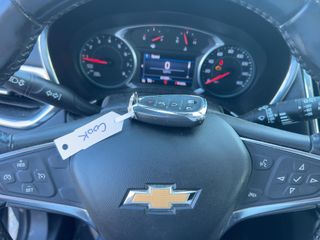 2019 Chevrolet Equinox LT - Interior Steering Wheel With Keys Image